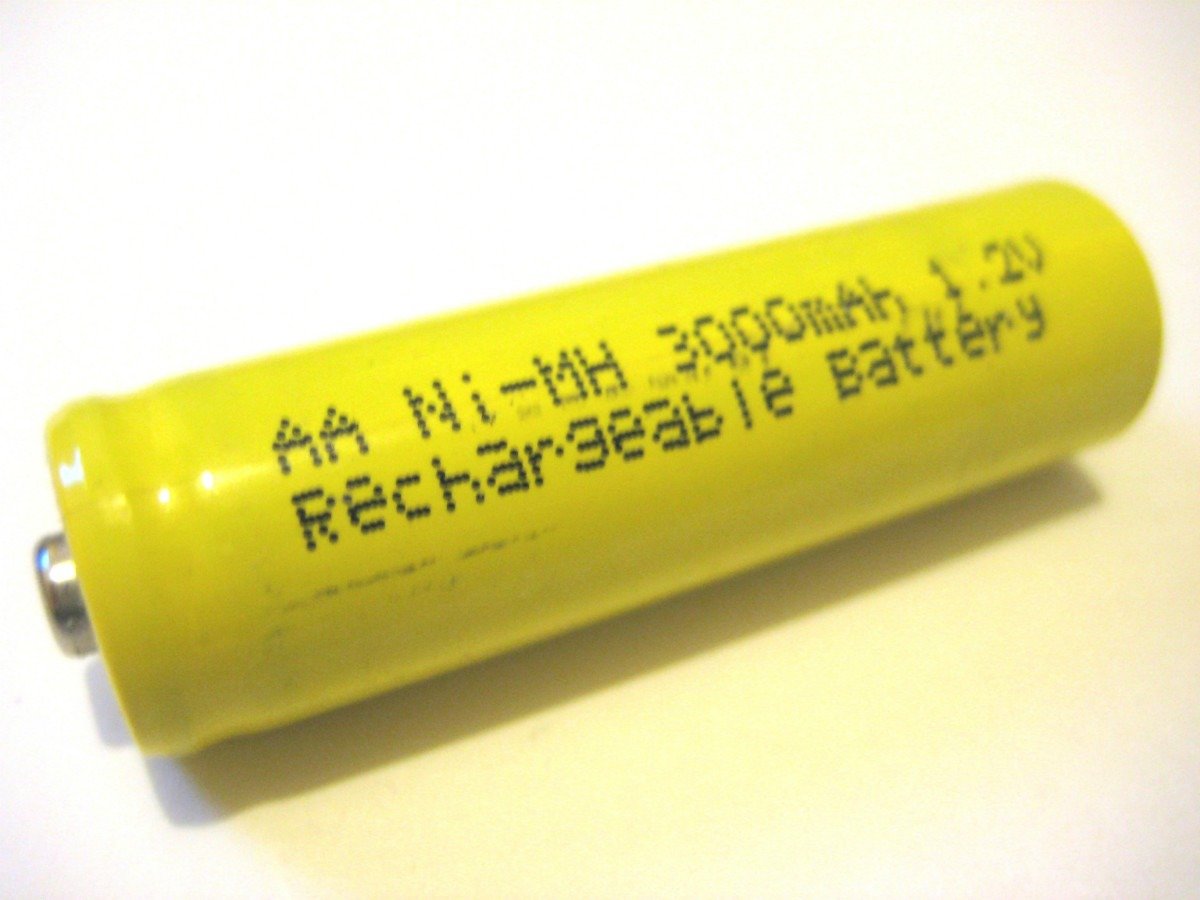 bateria-recargable-aa-ni-mh-color-amarillo-pila-recargable_MLM-F-77790626_6843