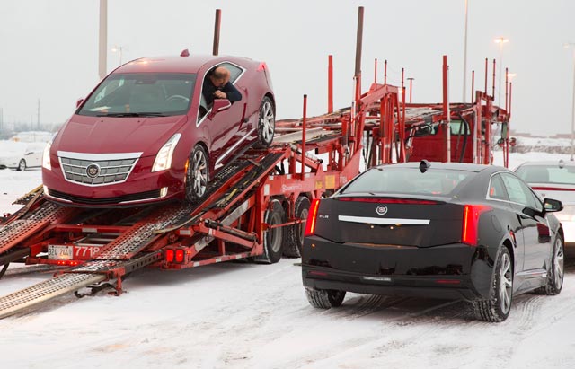 CadillacELRDelivery02
