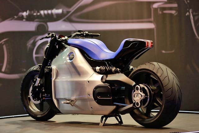 Voxman-Wattman-Worlds-Most-Powerful-Electric-Motorcycle-05-570x380