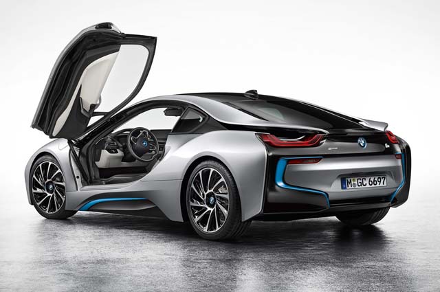 BMW-i8-Coupe-left-front-3