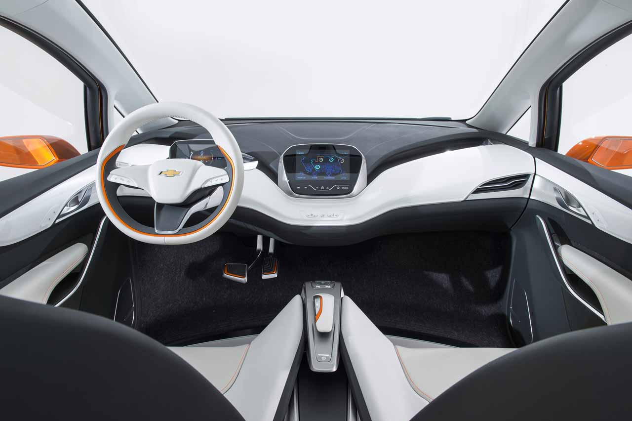 Chevrolet-BoltEV-Concept-interior-2