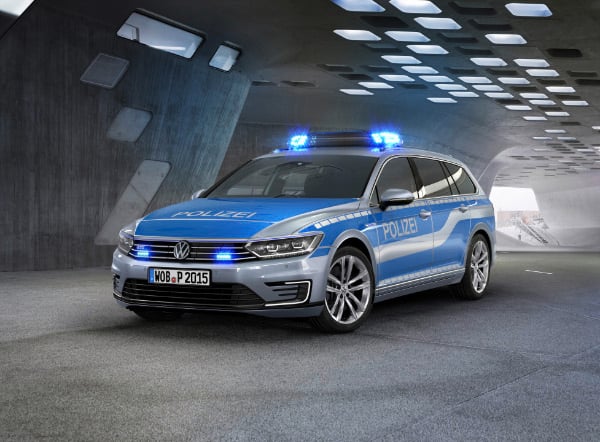 VW-Passat-GTE-Polizeiauto_Studie