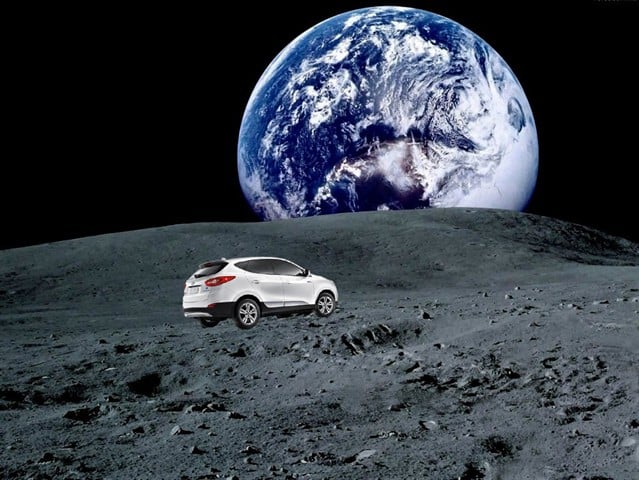 HYUNDAI TUCSON FUEL CELL DRIVERS FROM SOUTHERN CALIFORNIA ACCUMULATE SUFFICIENT MILEAGE TO REACH THE MOON EMISSIONS-FREE
