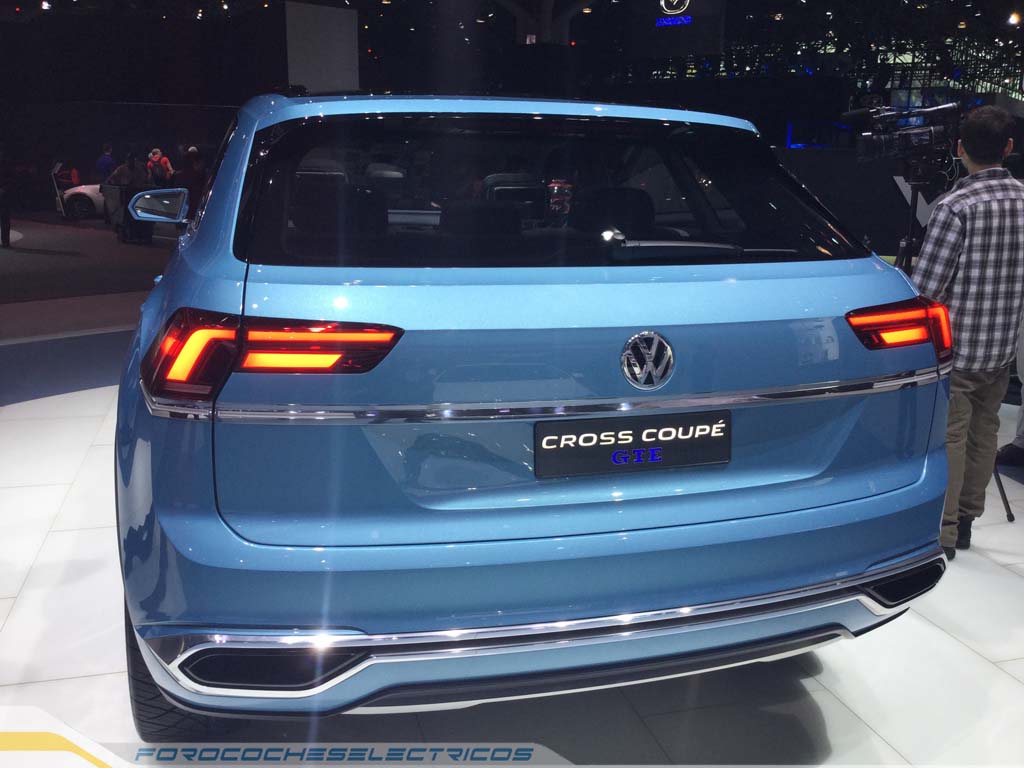 VW-cross-coupe-gte-2