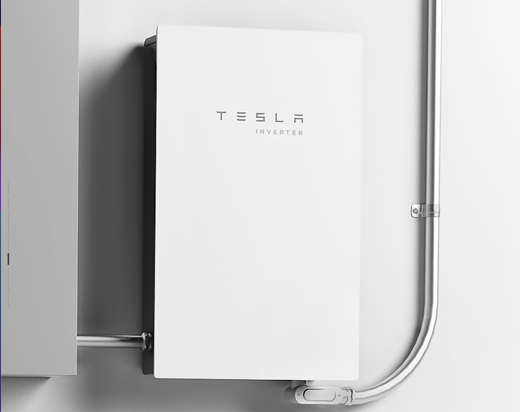Misionero sabor dulce ayudar Tesla (TSLA) lanza un inversor para energía solar y sube el precio de sus  Powerwall | forococheselectricos