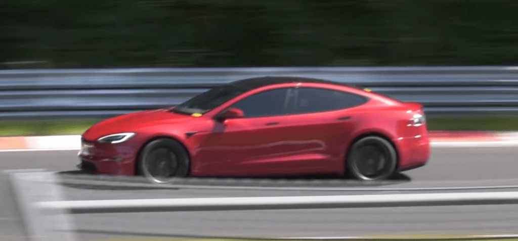 Tesla model s Paid nurburgring récord