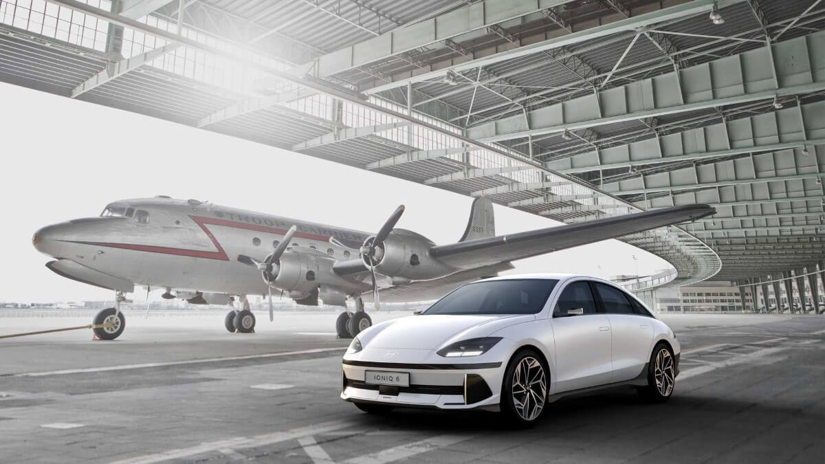 Hyundai IONIQ 6: la aerodinámica berlina eléctrica se presenta de forma oficial