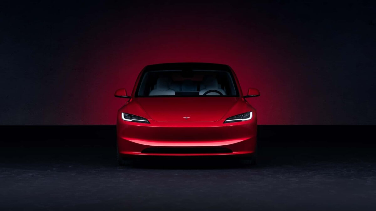 Un usuario detalla los puntos fuertes y débiles de su nuevo Tesla Model 3 Highland
